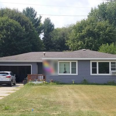 566 S Hemlock Rd, Hemlock, MI 48626