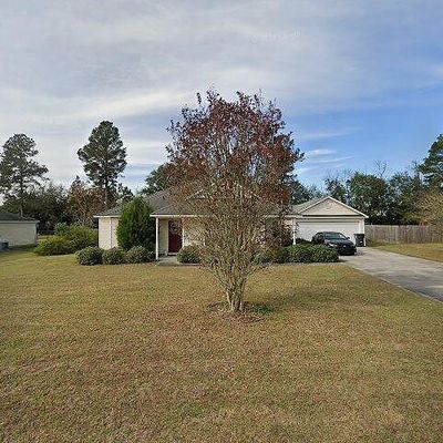 5662 Emily Ln, Hahira, GA 31632