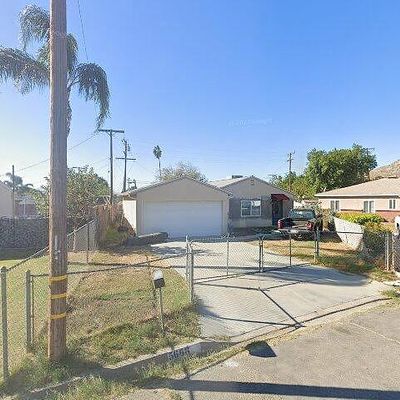 5668 Bella Dr, Jurupa Valley, CA 92509