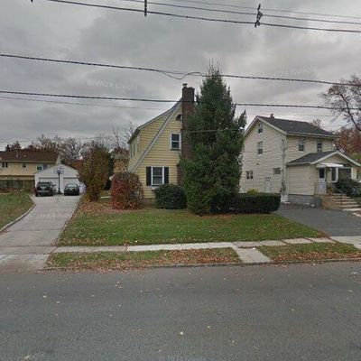 578 E Grant Ave, Roselle Park, NJ 07204