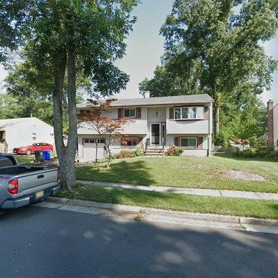 58 Grove St, Piscataway, NJ 08854