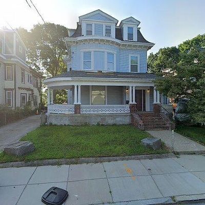 60 Central Ave, Hyde Park, MA 02136