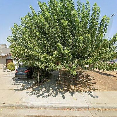 605 El Monte St, Madera, CA 93637