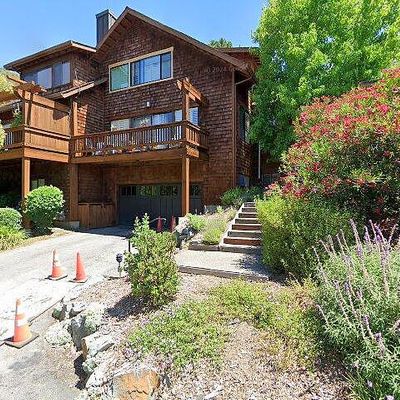 61 Bayview Rd, Kentfield, CA 94904