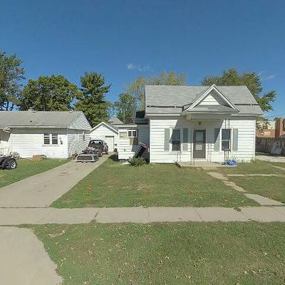 613 E Howard St, Pontiac, IL 61764