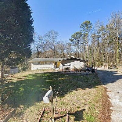 6134 Graceland Cir, Morrow, GA 30260