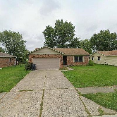 52 Nancy Ln, Greenwood, IN 46142