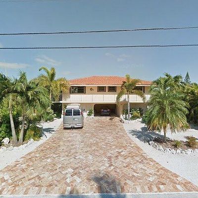 520 12th St, Marathon, FL 33050