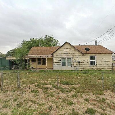 520 W 10 Th St, Elk City, OK 73644