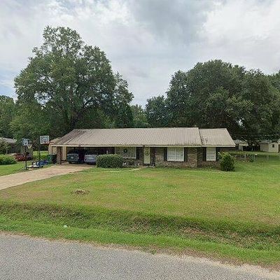 5207 Candlewood Dr, Northport, AL 35473