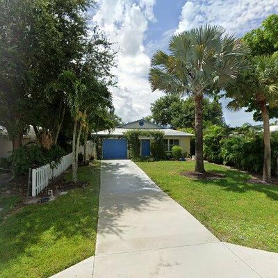 542 110 Th Ave N, Naples, FL 34108