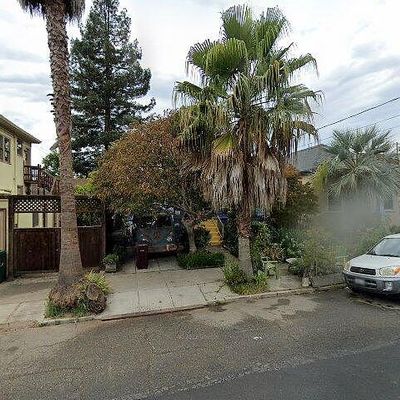 6615 Dover St, Oakland, CA 94609