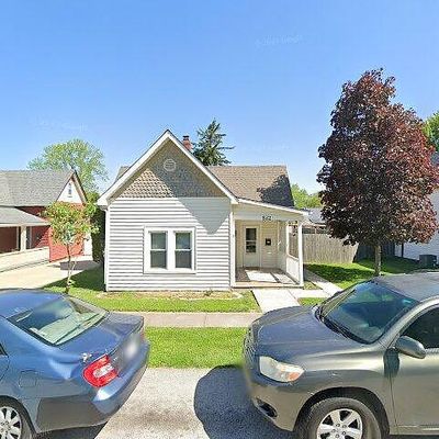 682 Forest Ave, Greenwood, IN 46143