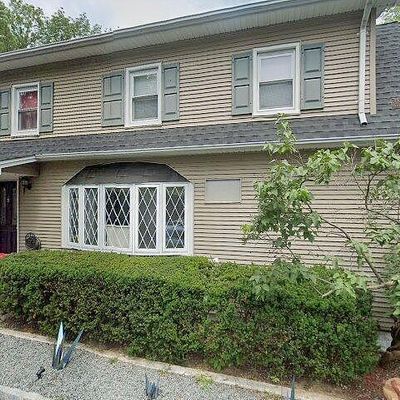 7 Pitman Pl, Mount Tabor, NJ 07878