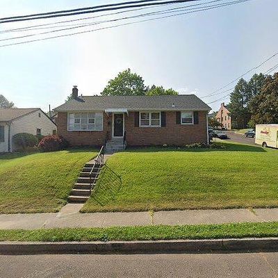 700 Farmington Ave #24, Pottstown, PA 19464