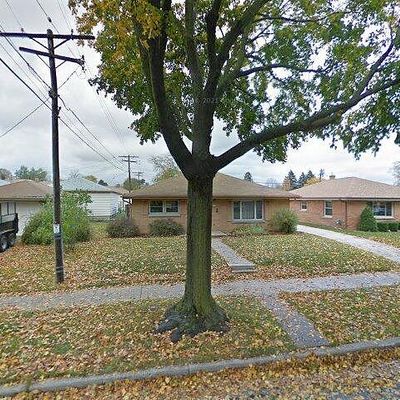 7016 W Verona Ct, Milwaukee, WI 53219