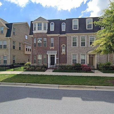 715 Crown Park Ave, Gaithersburg, MD 20878