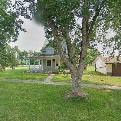 719 7 Th St, Ashton, IA 51232