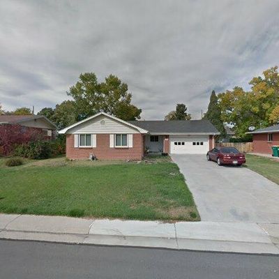 73 S Benton Dr, Lakewood, CO 80226