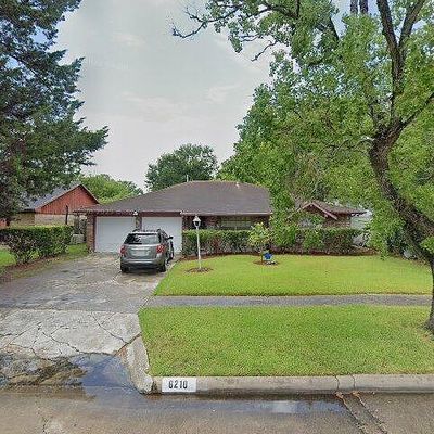 6210 Sheringham St, Houston, TX 77085