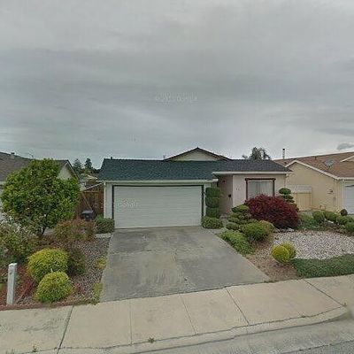 631 Peartree Dr, Watsonville, CA 95076