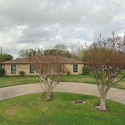 6335 Olson Ln, Pasadena, TX 77505