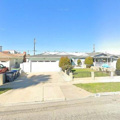 639 E 221 St St, Carson, CA 90745