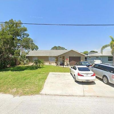 6613 Harbor Dr, Hudson, FL 34667