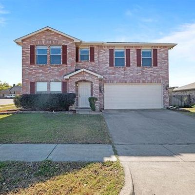 800 Bigfork Dr, Arlington, TX 76001