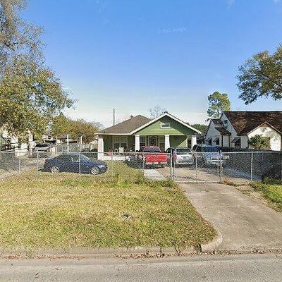 8015 Joplin St, Houston, TX 77017