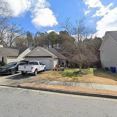 8088 Highland Trce, Fairburn, GA 30213