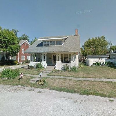 809 Main St, Mediapolis, IA 52637