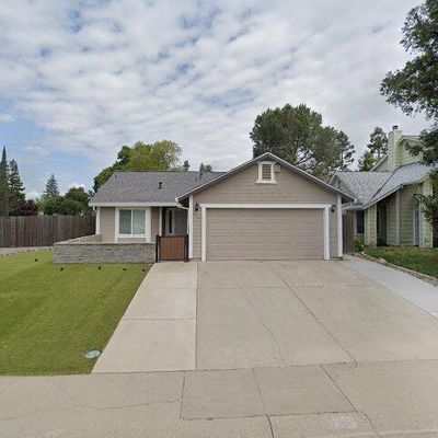 8241 Calla Way, Sacramento, CA 95828