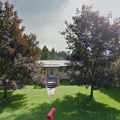 734 N Spokane Ave, Newport, WA 99156