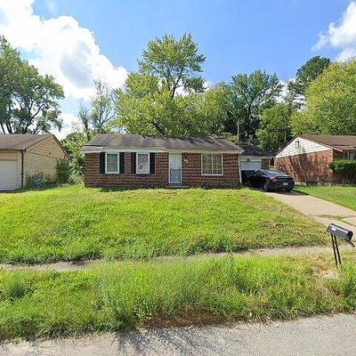 736 Brotherton Ln, Saint Louis, MO 63135