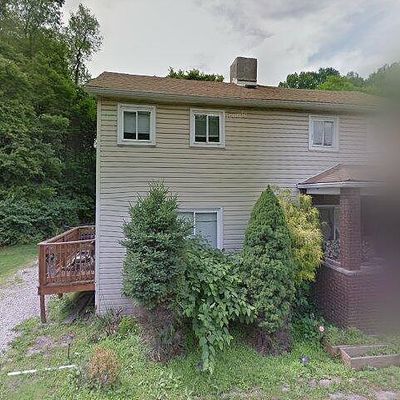 738 Bajo St, Pittsburgh, PA 15210