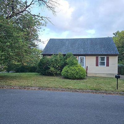 75 Sussex St, Ewing, NJ 08638