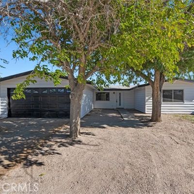 7643 Xavier Ave, California City, CA 93505