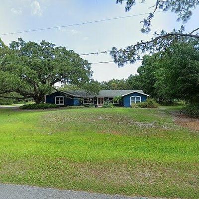 7811 Pineview Dr, Odessa, FL 33556