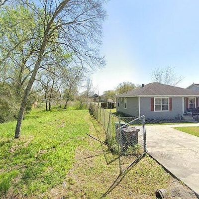 9814 Masterson St, Houston, TX 77029