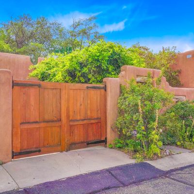 985 Agua Fria St #103, Santa Fe, NM 87501