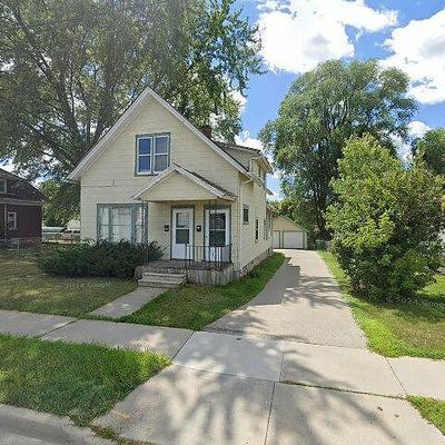 989 Velp Ave, Green Bay, WI 54303