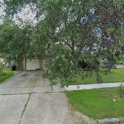 9915 Old Orchard Rd, La Porte, TX 77571