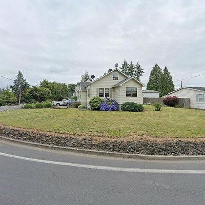 A B 181 Beacon Hill Dr, Longview, WA 98632