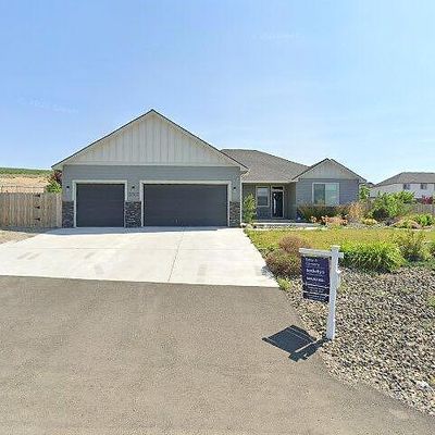 Astonishing Home With Vie 21307 E Cherry Drive, Benton City, WA 99320