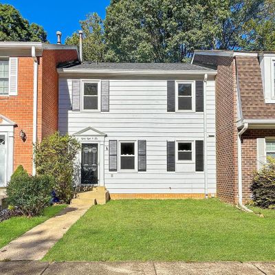 8802 Cameo Sq, Springfield, VA 22152