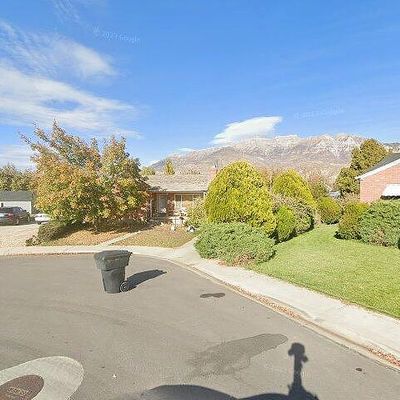 882 Memmo Dr, Orem, UT 84057