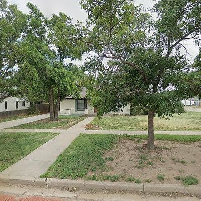 902 5 Th Ave, Canyon, TX 79015