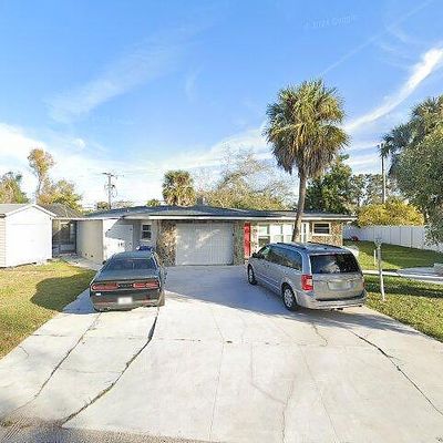 907 Rosedale Rd, Venice, FL 34293