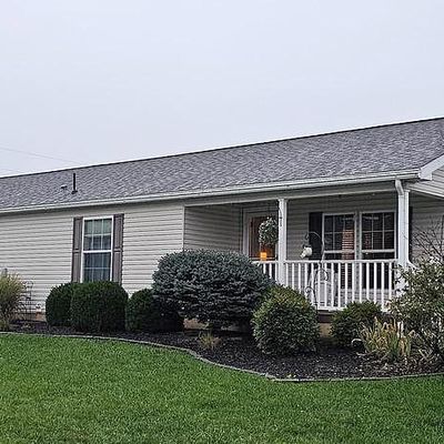 1 Crandle Dr, Carlisle, PA 17015